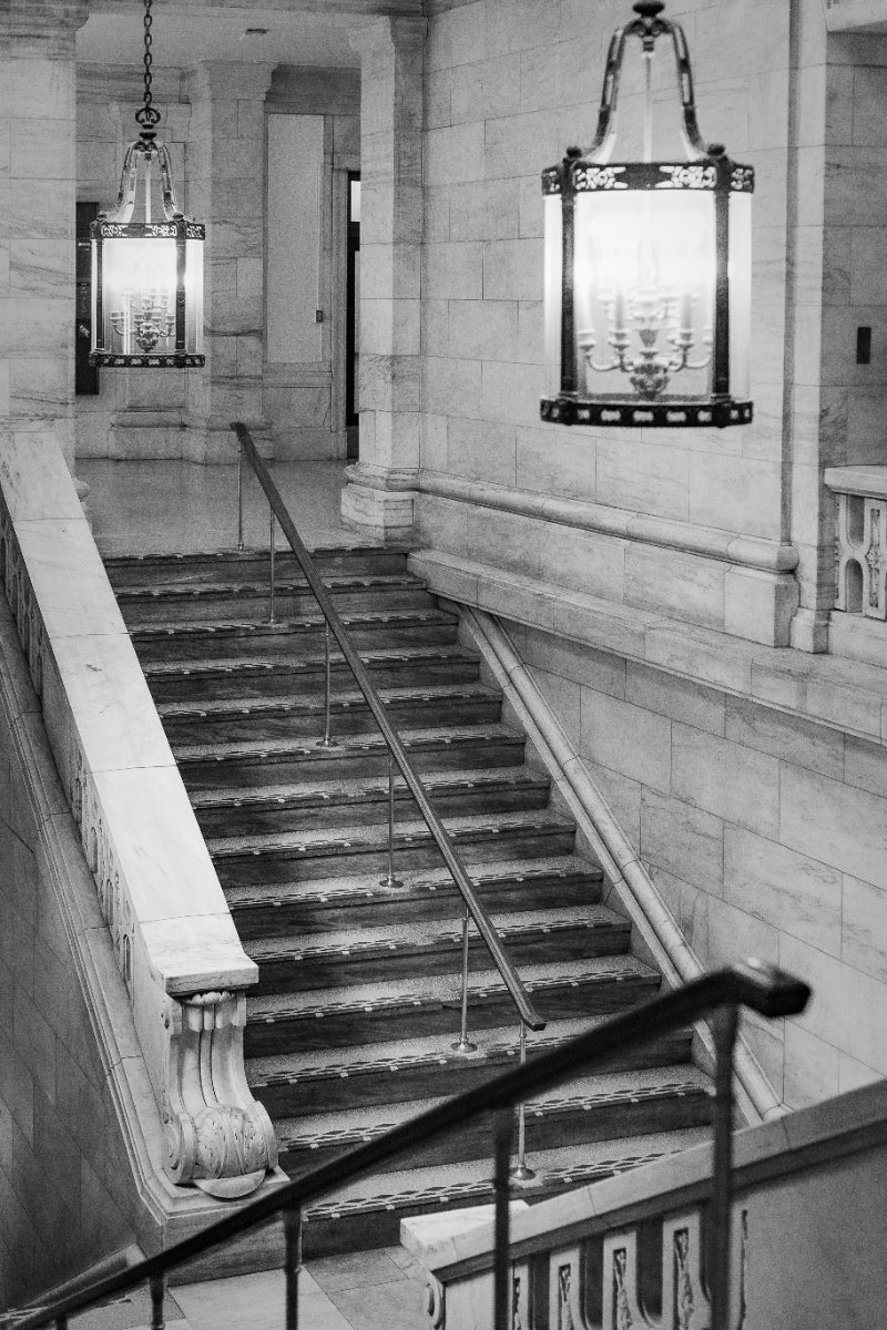 Due lanterne, una scala — New York Public Library, New York