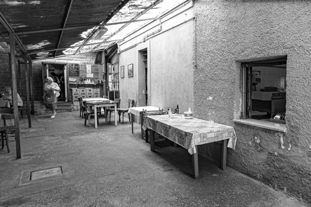 Vicolo e cucina — Maccarese, Fiumicino, Italia