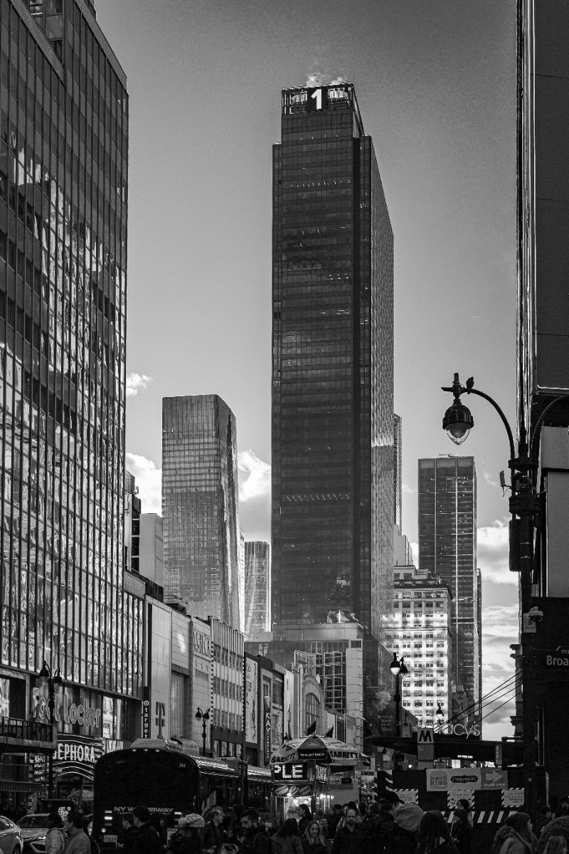 Uno, Broadway — Broadway, New York